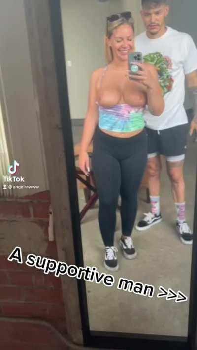 Oops ! He caught me !