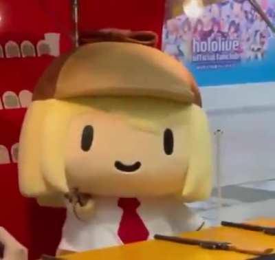 Smol Ame is real and she can hurt you