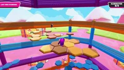 Jeez! I don't know when everyone got so darn good at hex-a-gone, but that was the most intense round I've ever played!