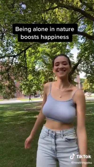 A little braless compilation for you to enjoy.