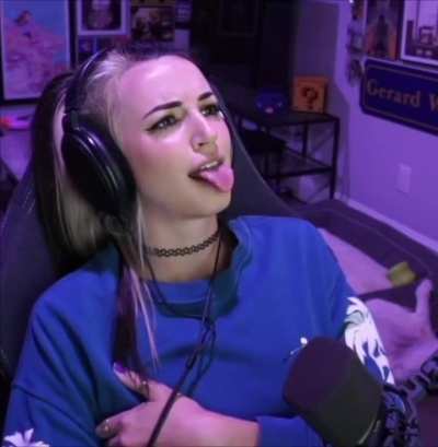 Streaming Gibi hits different