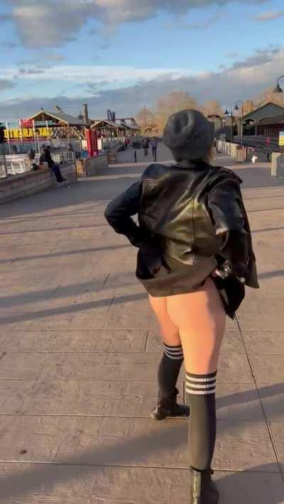 The rain stopped=Titties and puss puss out!