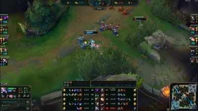 WCGW: Towerdiving a Yuumi