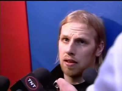 WCGW with your hand caught in the cookie jar