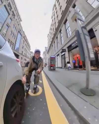 You want to go dinner tonight?