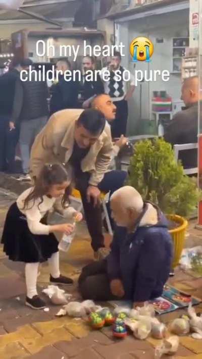 The purity and innocence of this child is wonderful to observe!!!