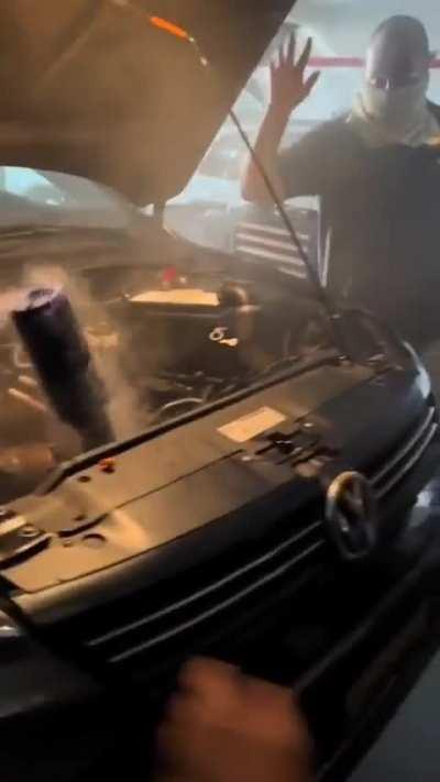 Exorcismo de um Jetta TSI 200cv