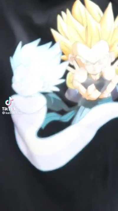 Wait until she turns around…😉