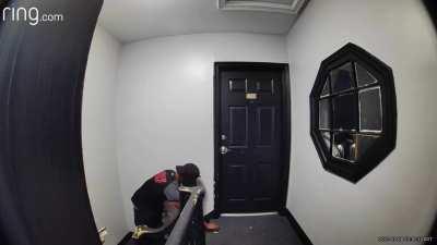 They couldn’t go inside of the apartment???