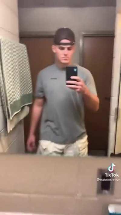 Over the shoulder duet holder