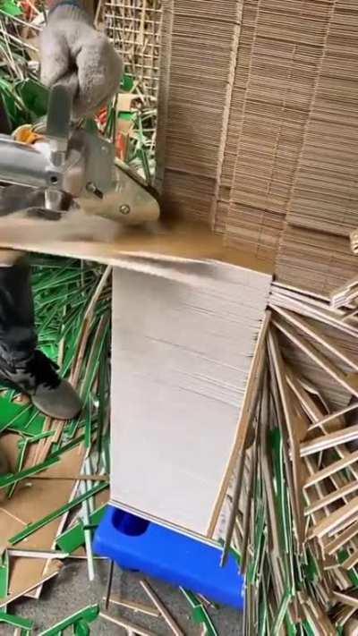 Removing pieces of box cutouts