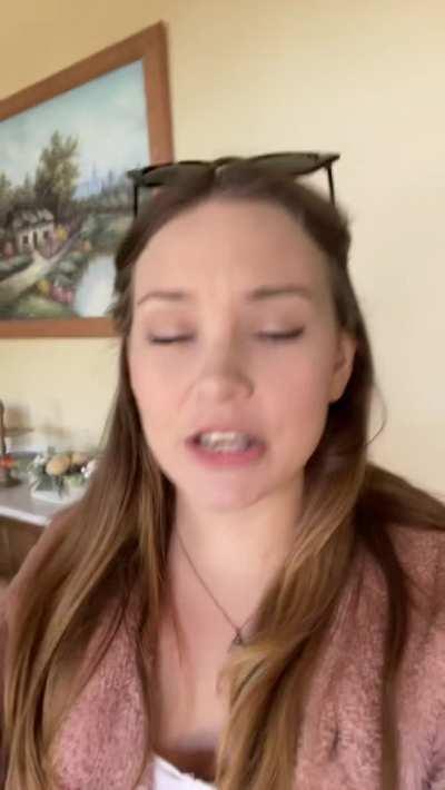 Bitchy Britney is so much hotter then Taylor and probably way better in bed to.