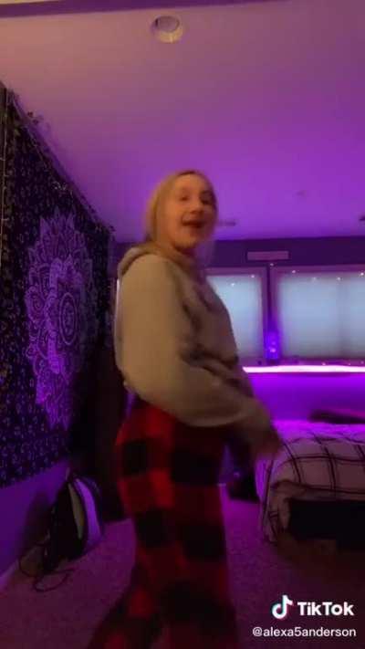 I’d give backshots to all of em