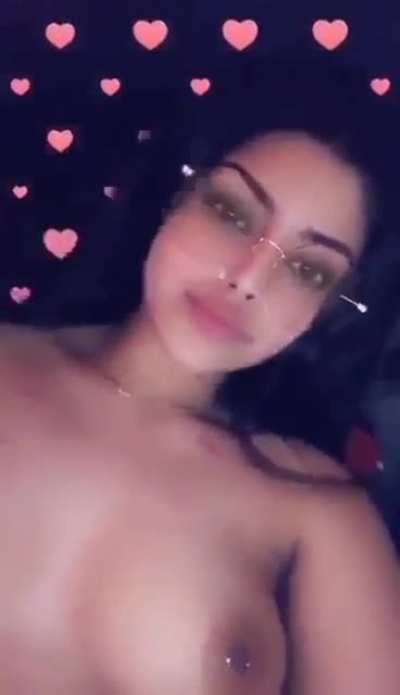 komal hans flashing tits leaked video
