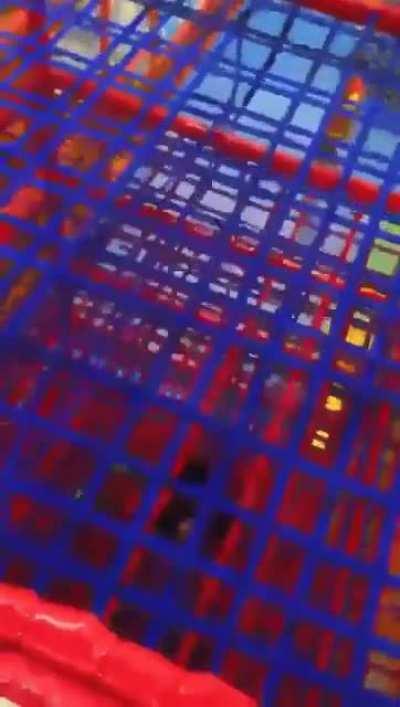 Вот это и называется - провалиться в текстуры