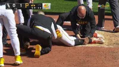 [Highlight] [Highlight] Benches clear in the White Sox-Pirates game after Oneil Cruz and Seby Zavala collide at the plate
