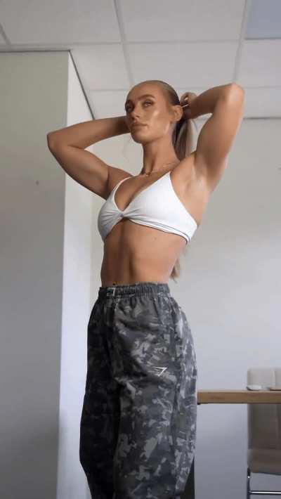 Guusje Van Geel [gif]