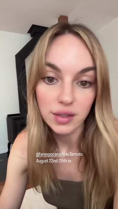 Michelle will be at the Fan Expo in Toronto Aug 22-25!