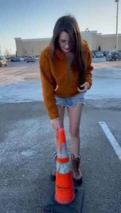 Yes it’s up my ass, watch till the end (for those claiming it’s not up my ass: that is a dimple above my ass hole which is common)