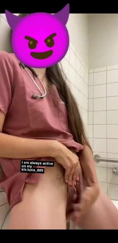 whoever like this post and made me so happy kik;luna_889