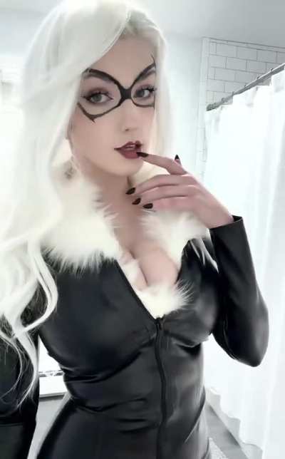 Black Cat Milkers