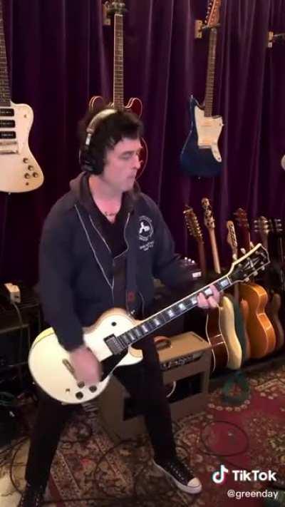 New TikTok by the band!! They’re so active on social media lately I’m getting suspicious 👀👀