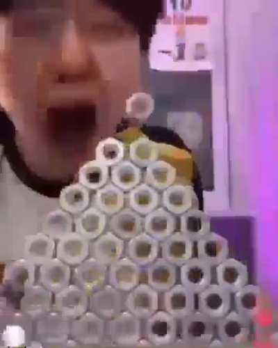 I saw this in r/LostRedditors and decided to steal it