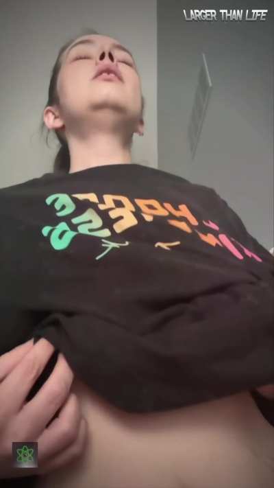 Would you let Giantess Love swallow and digest you??