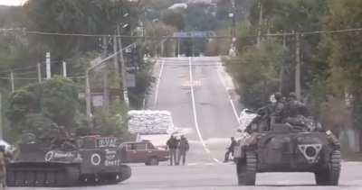 Russian state tv war reporter talking about how they still hold Kupyansk and show that reinforcement coming he will have a surprise after his report just 5 hours we see the reinforcement didn't make it.