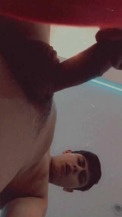 My hard cock hiding in her mouth↓↓↓