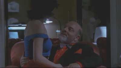 Claudia Koll Groped by boss in All Ladies do it