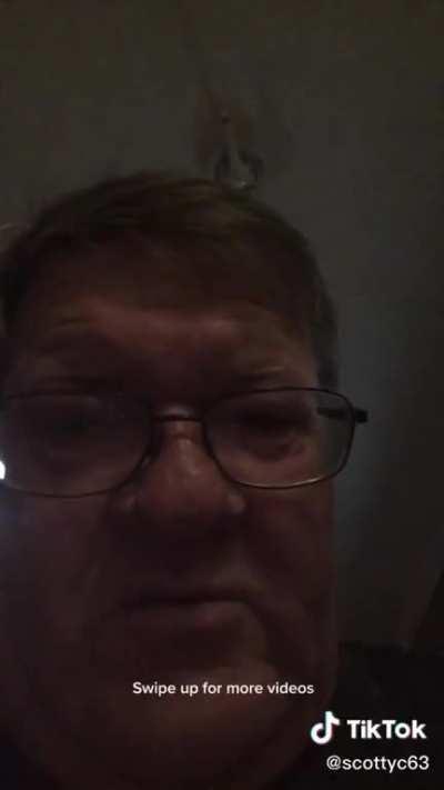 A good ol fashioned cringey tik tok