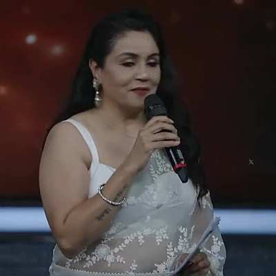 మీ పెళ్ళాం/అత్త/పిన్ని ఎవరికీ సంక నాక్కారు !👅🥵