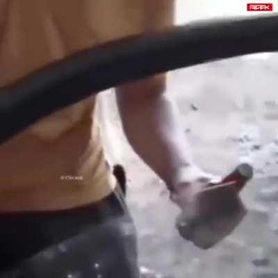 WCGW trying to open your beer with a car window
