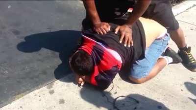 WCGW carjacking a random family when 5 bystanders watch