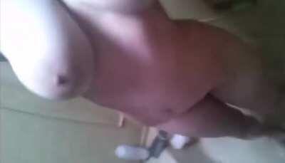 OMG here's Redhead tits in the shower VIDEO again! Can you see me? 😘😘