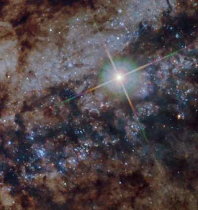 Hubble saw a star exploded before its eyes