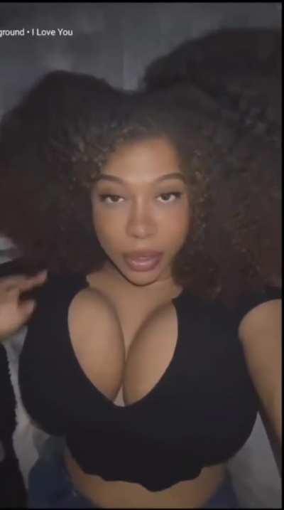 Kayla AK - What color was the shirt?