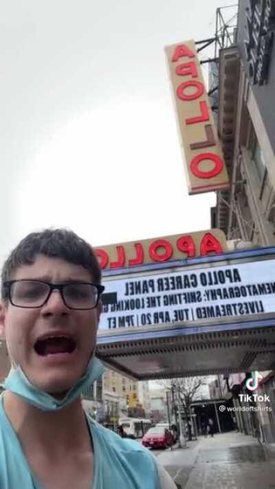 A cappella over here