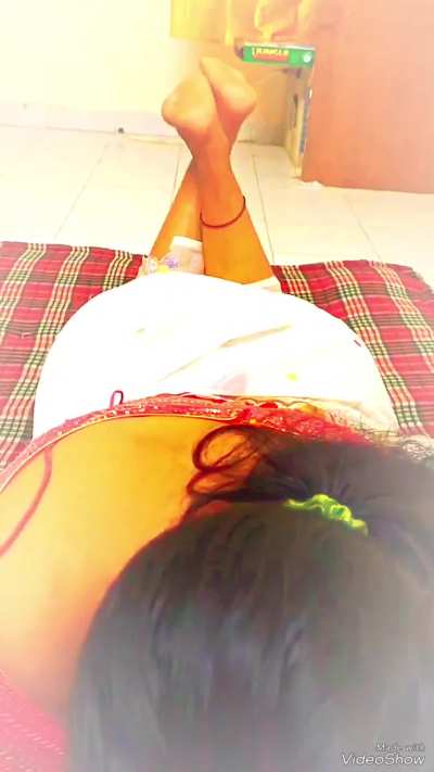 Toothy grins are out. Lip service is in!