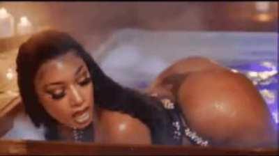 Megan thee Stallion is all the thickness I need.