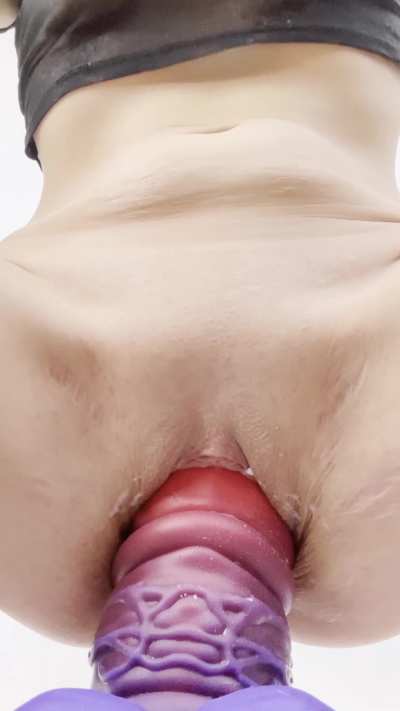 Pure ecstasy when my XXL Vlio fills me up