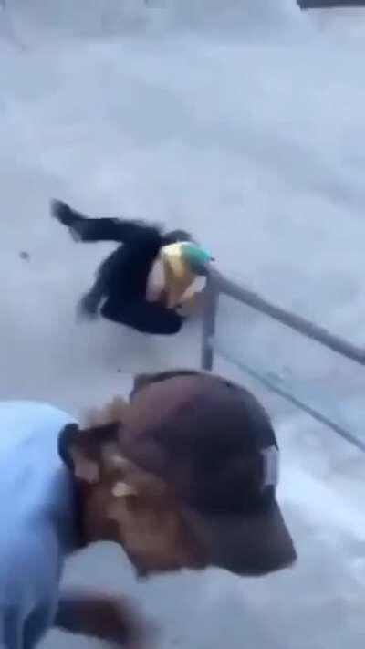 Failing his skate trick