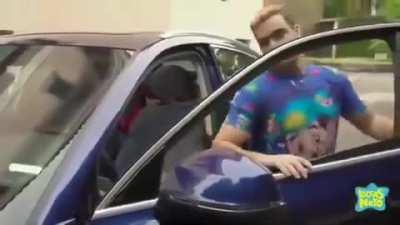 Lucas neto pedófilo foda-se