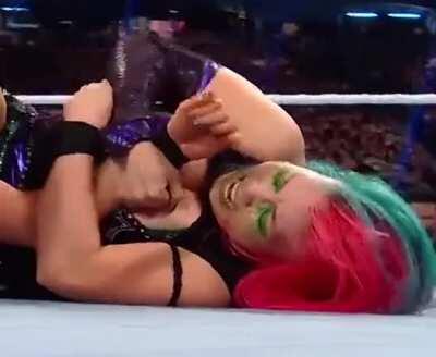 Asuka's tits looked so good last night