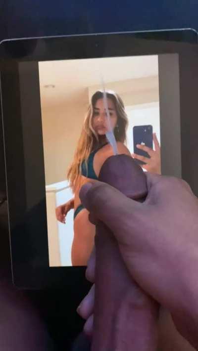 Sienna Mae had me moaning😩 probably one of my best tribute