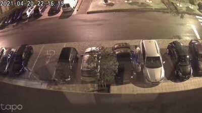 Artistas do roubo andam pela cidade. Fiquem atentos...