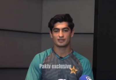 Urvashi kon hai KYA hai ... Chad?