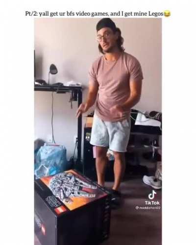 his reaction is too cute