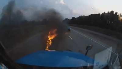 Stalled pickup gets obliterated by a speeding semi